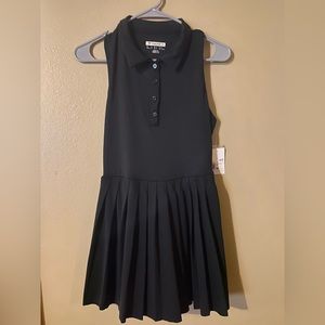 Forever 21 black sleeveless tennis dress
